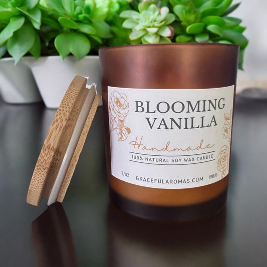 Blooming Vanilla 7oz Candle